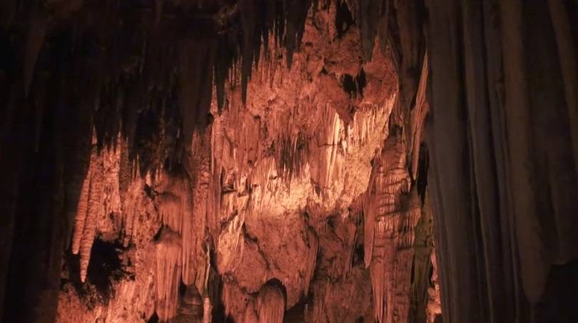 Echoes of the Earth A Tale of Discovery in Dim Cave